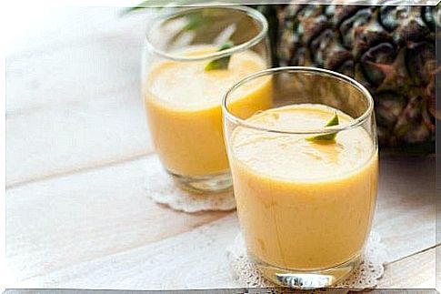 pineapple ginger smoothie