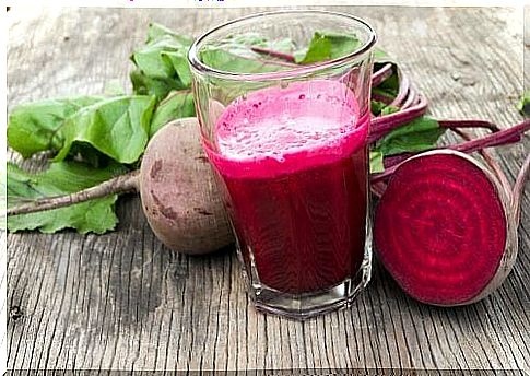 beetroot ginger and lemon smoothie