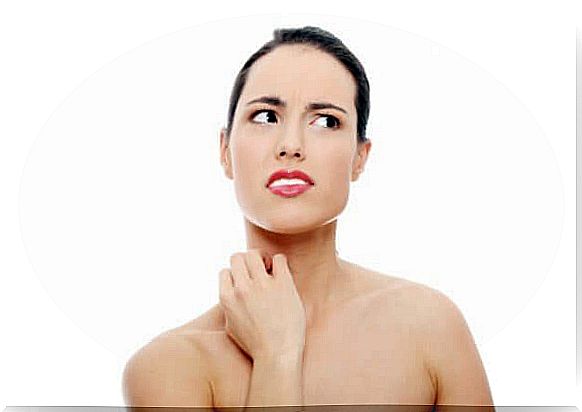 Itchy skin can be treated with different remedies.