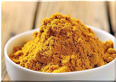 Turmeric is one of the natural pain relievers.