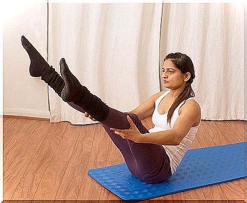 woman doing exercises 